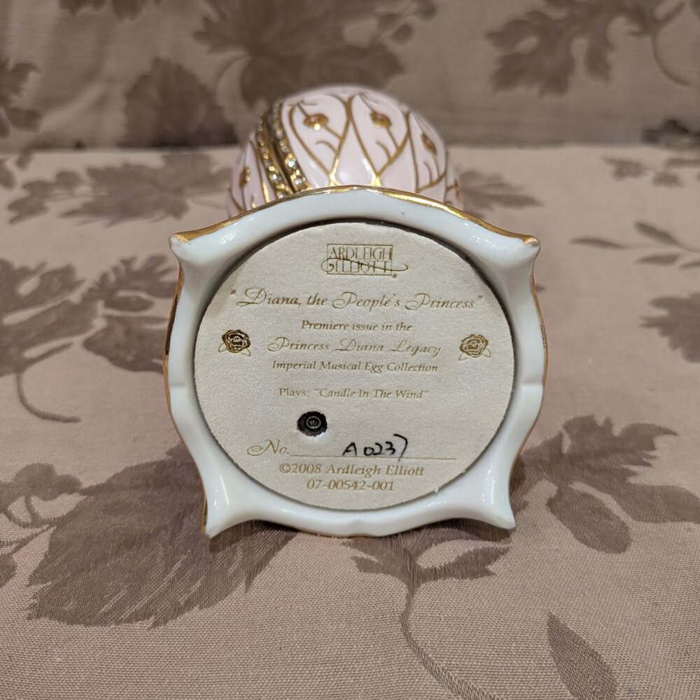 Ardleigh Elliott 2008 People's Princess Diana Legacy Imperial Musical Egg, Used - Picture 9 of 11